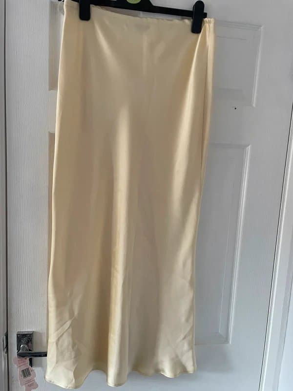 New Look Satin maxi skirt