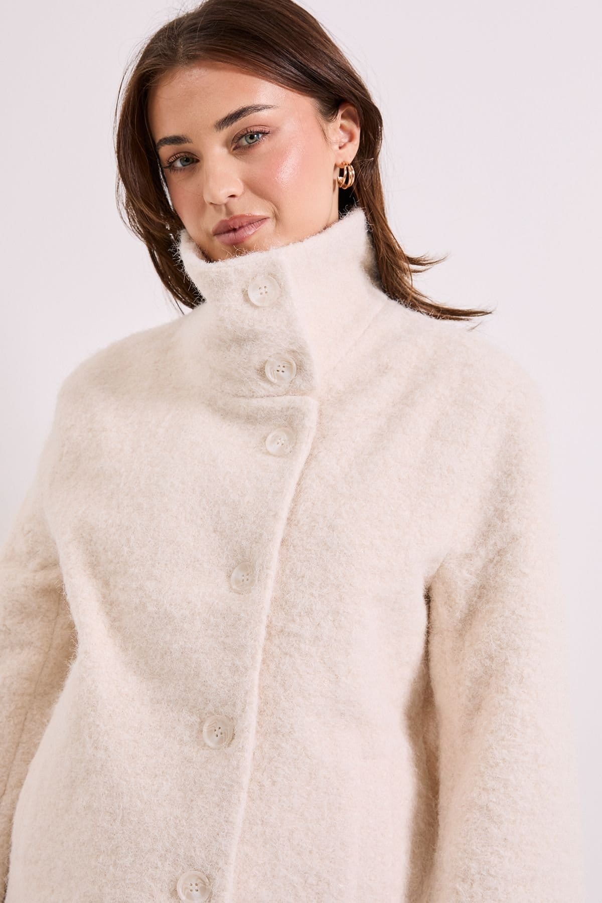 Dorothy Perkins Dorothy Perkins Women's Funnel Neck Short Coat in Cream - 4