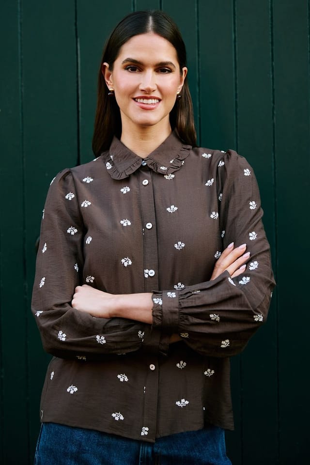 Yumi Yumi Women's Viscose Daisy Embroidered Shirt in Brown - 2