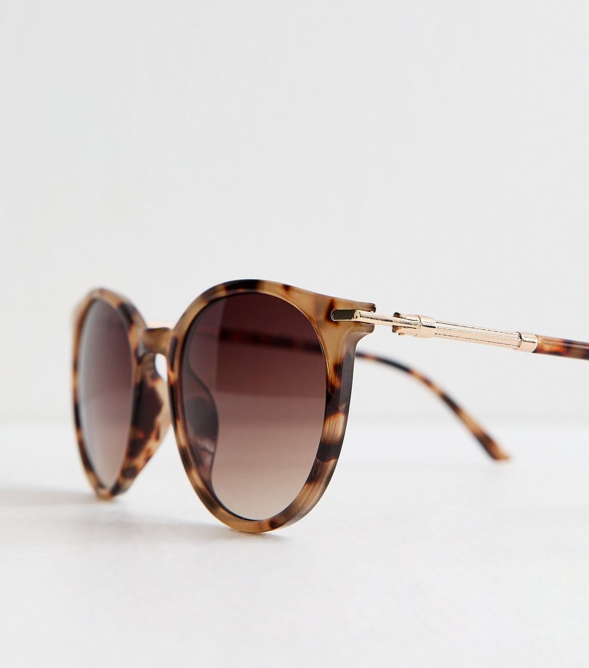 New Look Brown Tortoise Effect Round Frame Sunglasses New Look - 4