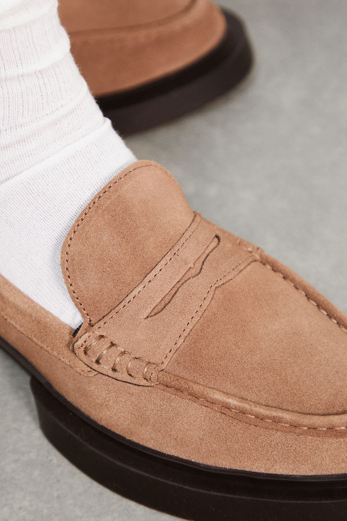 Faith Faith Women's : Barrie Suede Chunky Penny Loafers in Taupe - 4