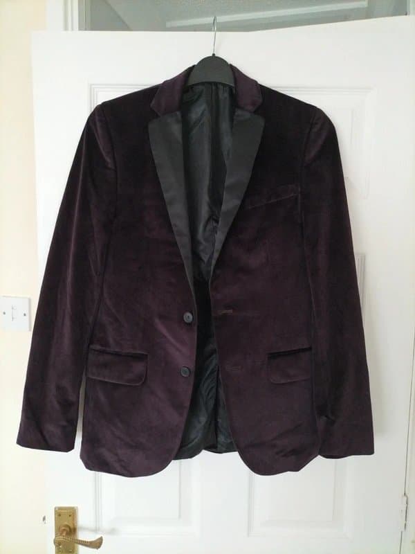 New Look Mens plum velvet look blazer/dinner jacket