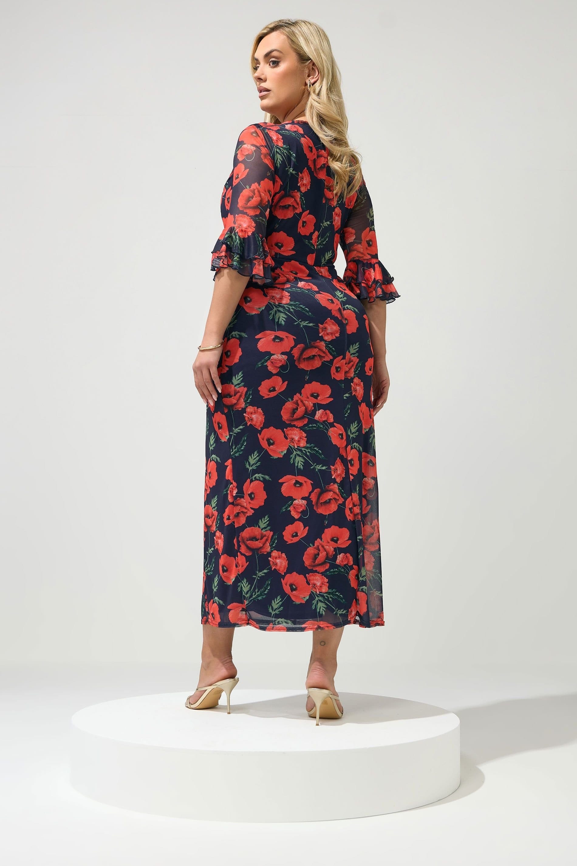 Yours Yours Women's Floral Keyhole Maxi Dress in Dark Navy - 4