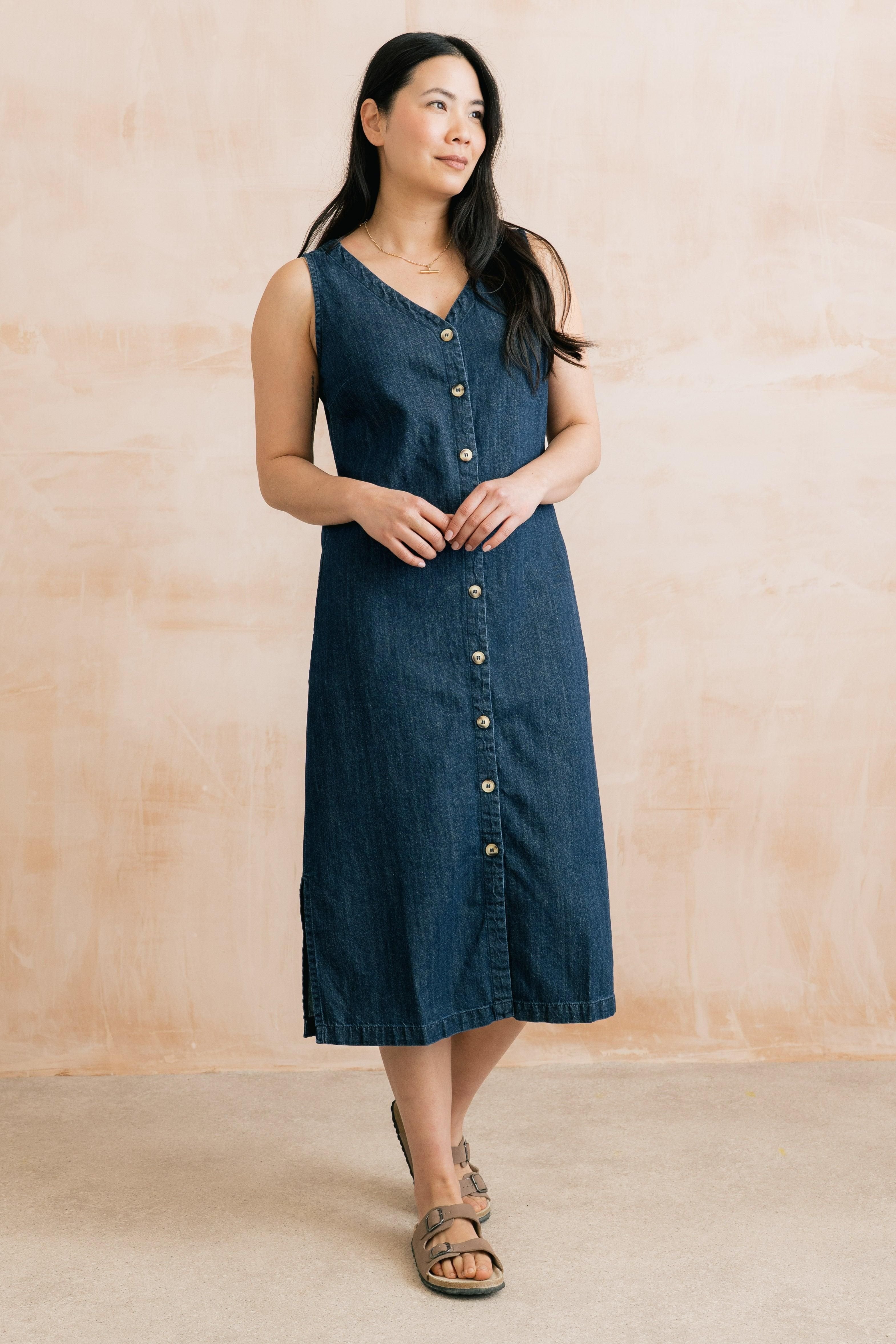 Lily & Me Lily & Me Women's Erica Button Through Denim Midi Dress in Blue - 2