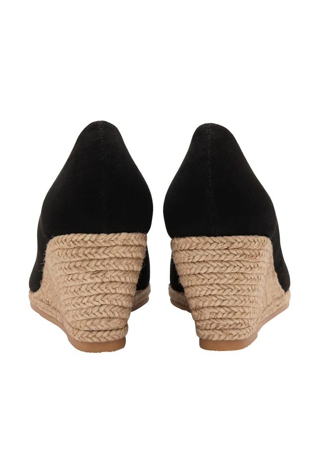 Lotus Lotus Women's Black 'Giselle' Microfibre Slip-On Wedge Shoes - 3