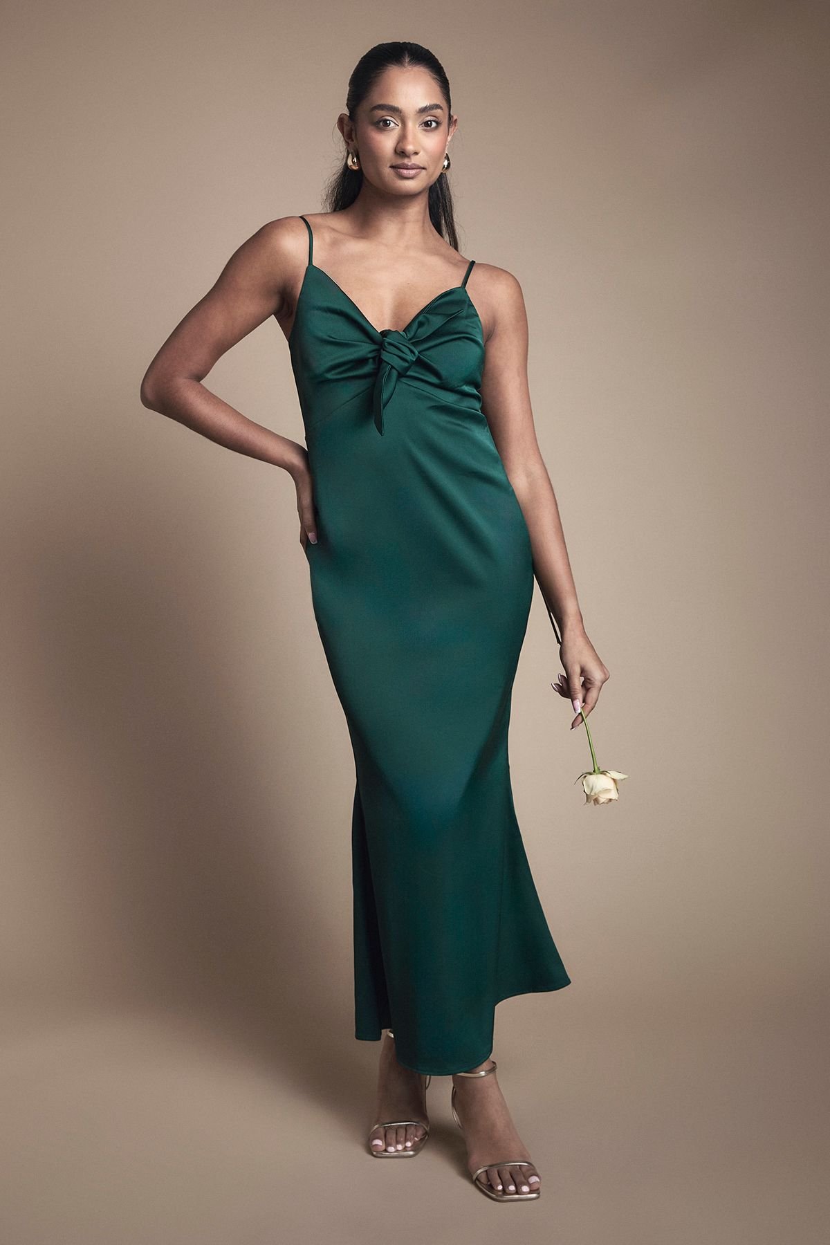 Oasis Oasis Women's Strappy Tie Detail Bridesmaid Dress in Emerald - 2