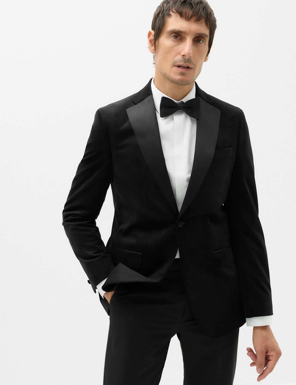 Marks & Spencer M&S Tailored Fit Velvet Blazer Black