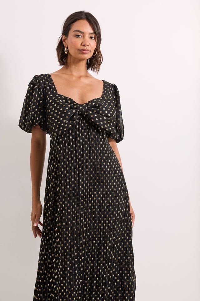 Dorothy Perkins Dorothy Perkins Women's DP Luxe Bow Front Puff Sleeve Metallic Midaxi Dress in Black - 2