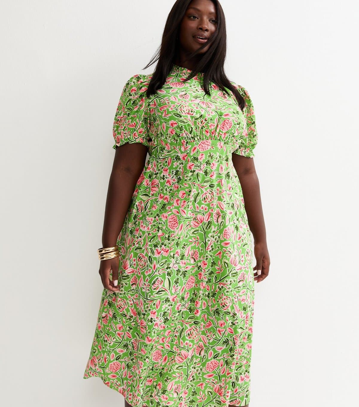 New Look Women's Plus Size Green Crepe Floral Print Short Sleeve Midi Dress Curves New Look