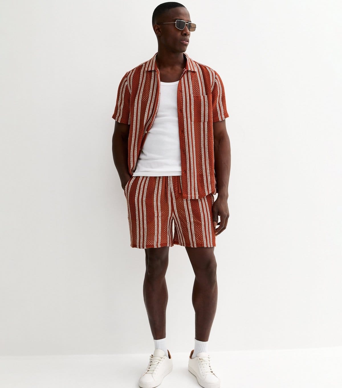 New Look Men's Red Regular Fit Textured Striped Shorts New Look - 4