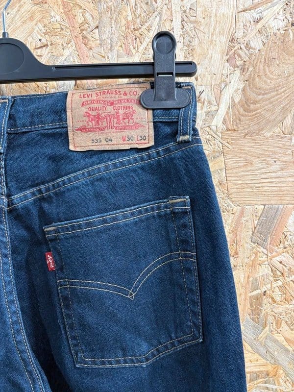 Levis 535 Bootcut Jeans W30 L30 Vintage Y2K Dark Blue Denim Zip Fly Red Tab