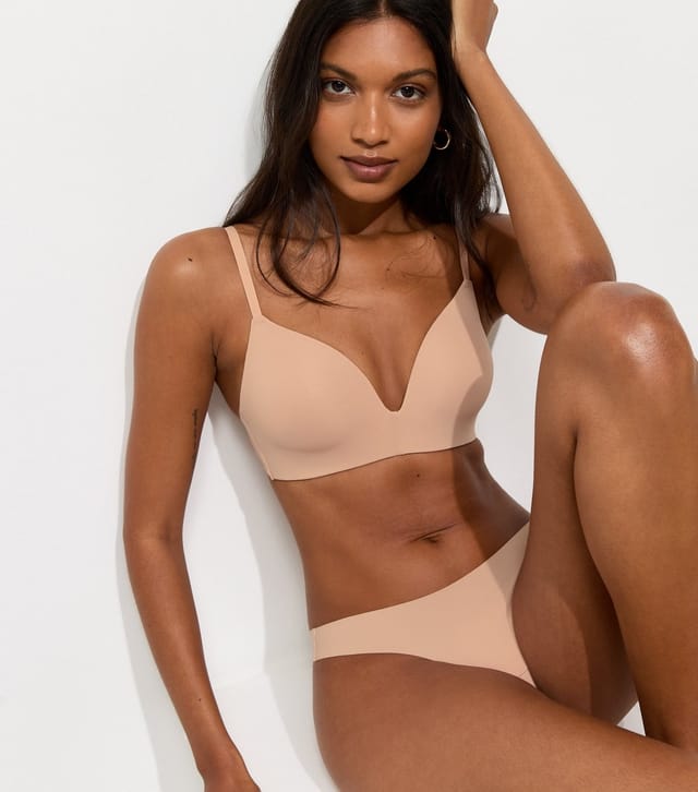 New Look Women's Tan Microfibre Moulded Triangle Bra New Look - 2