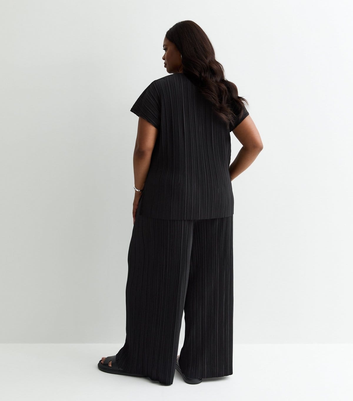 New Look Women's Plus Size Black Plissé Wide Leg Trousers Curves New Look - 4