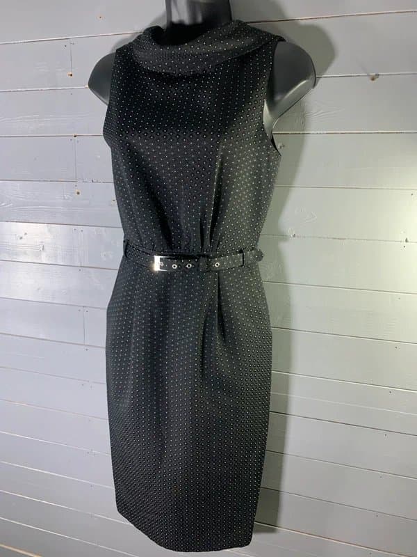 Vintage Dressing Warehouse black textured pencil dress RRP £75 UK 8