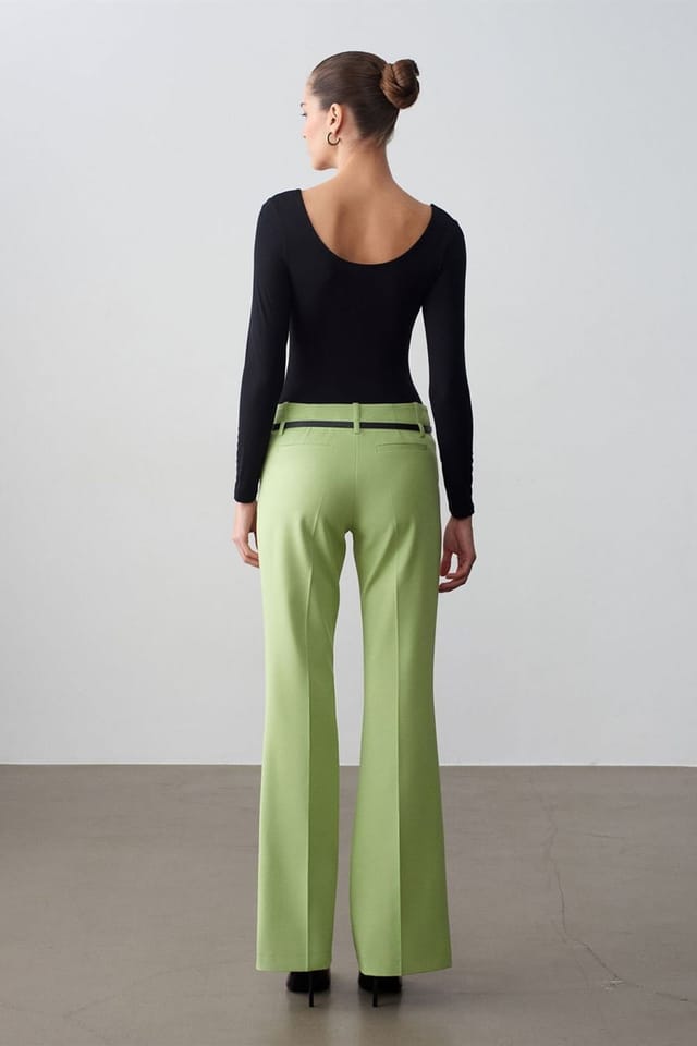 Dilvin Dilvin Women's Belted Straight-Leg Crepe Trousers in Mint - 2