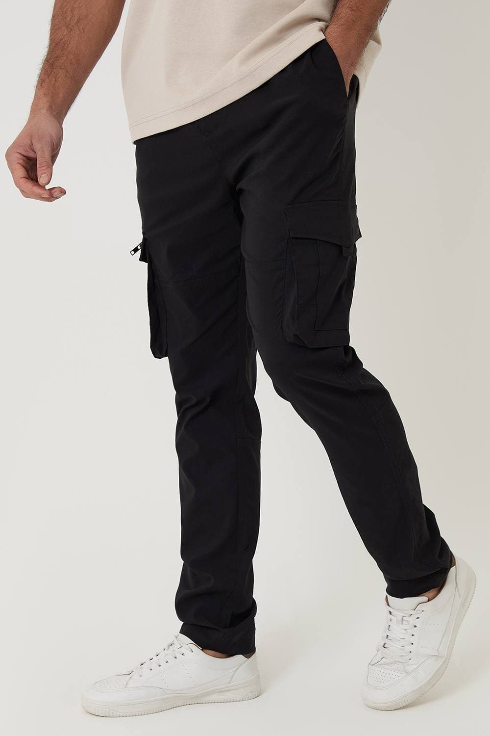 Threadbare Threadbare Men's Slim Fit Stretch Cargo Trousers in Black