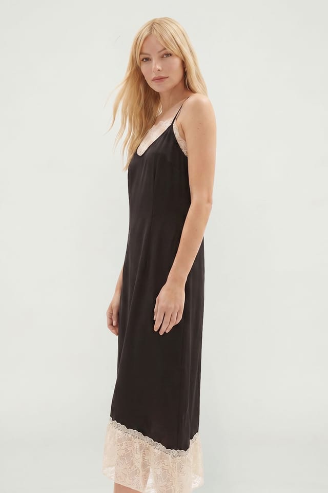 Lily and Lionel Lily and Lionel Women's Abby Lace Insert Midi Dress in Black - 2