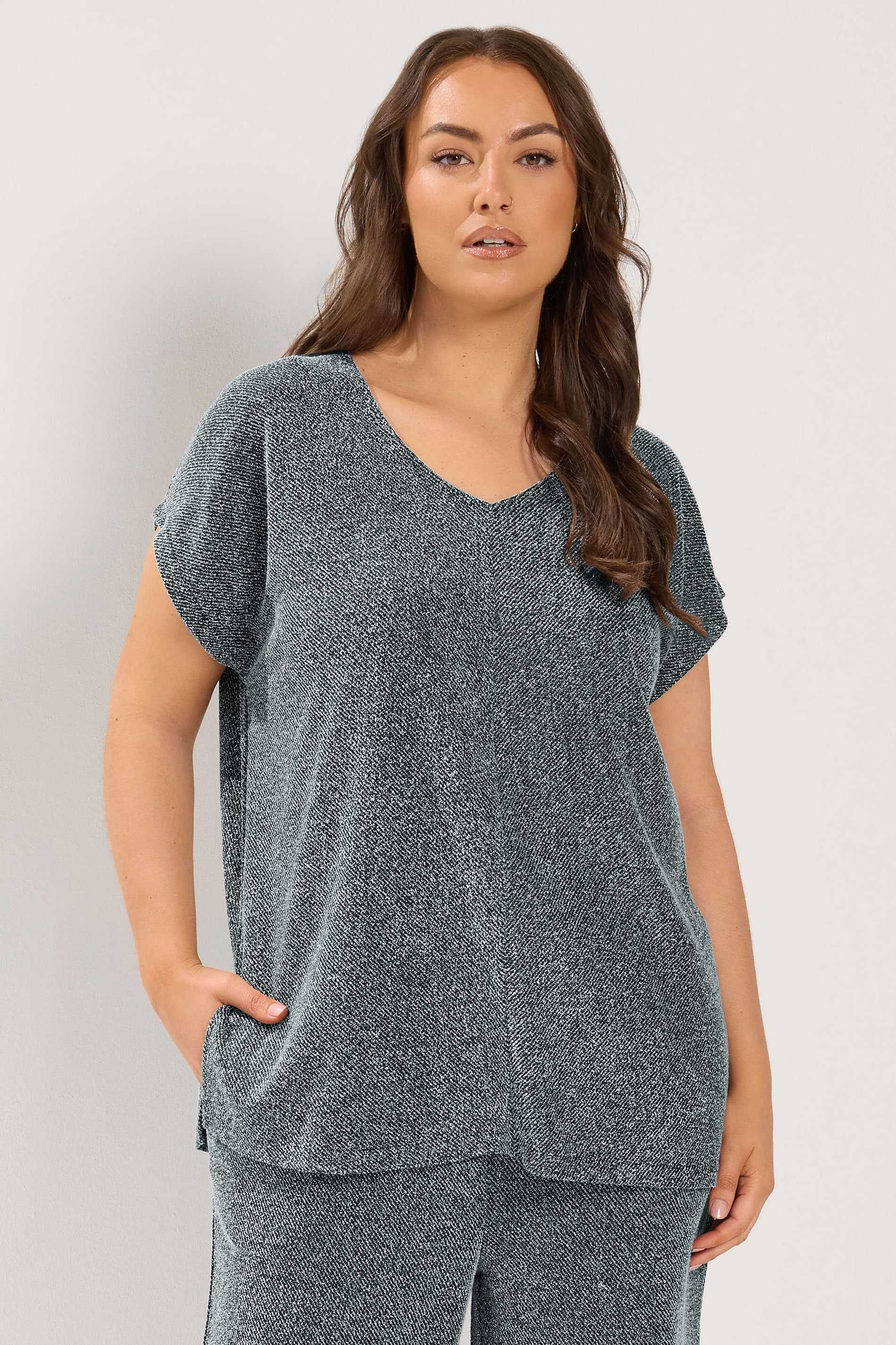 Yours Plus Size Grey Vneck Top