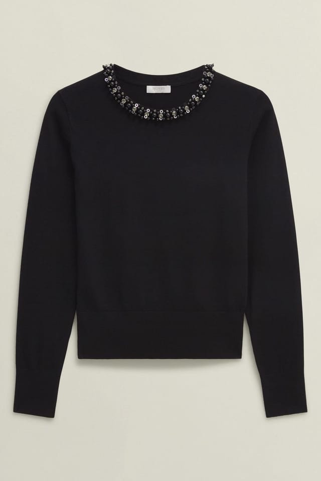 Hobbs London Hobbs London Women's Oakley Beaded Jumper in True Black - 2