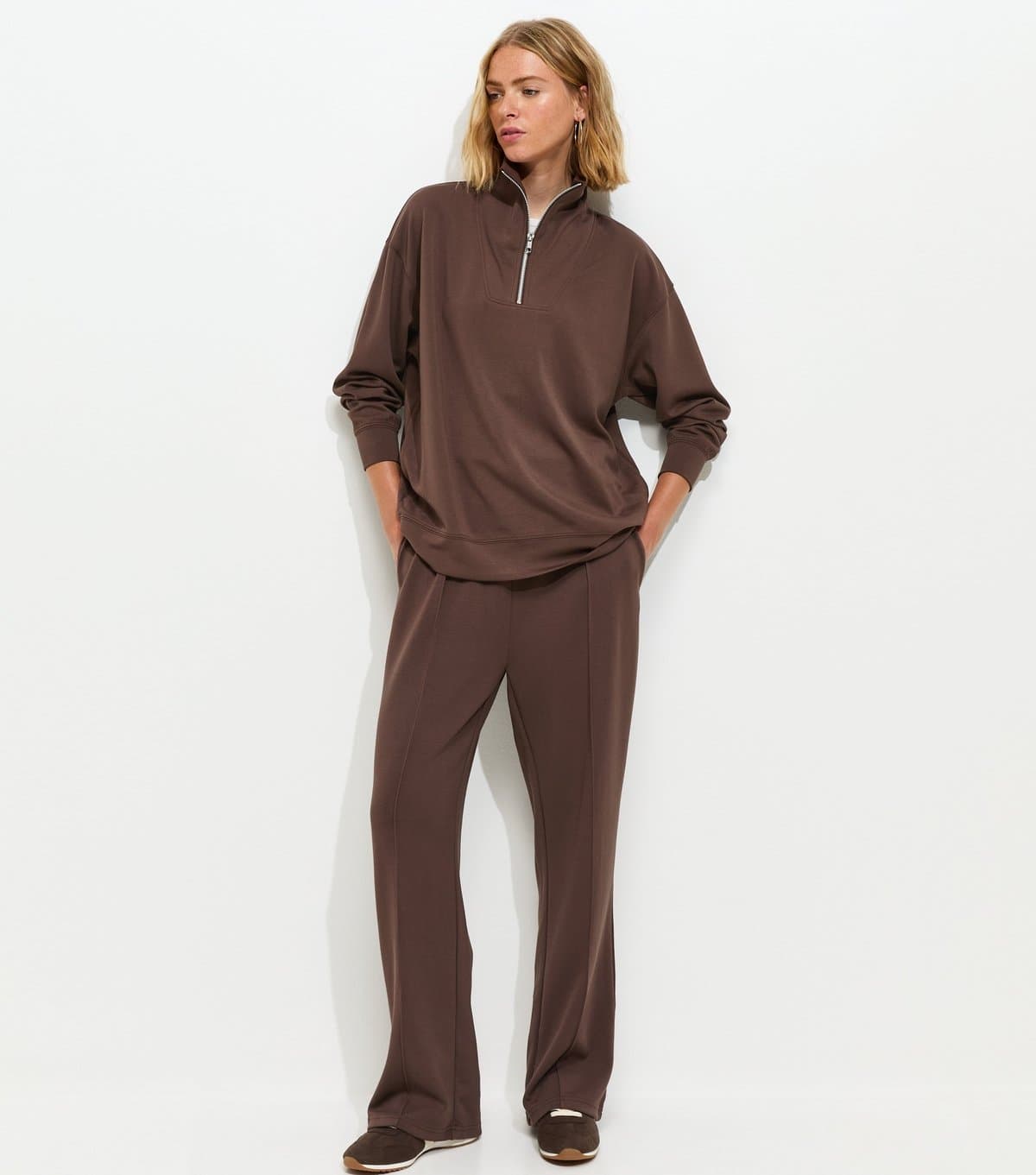 New Look Women's Premium Brown Elasticated Waist Wide Leg Joggers New Look
