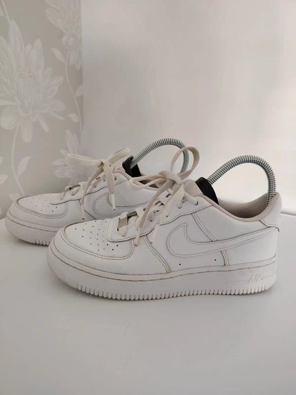 Air Force Nike Air Force 1 White Trainers 🤍 UK 5 / EU 38 / Classic AF1 / Low / Trainers / Sneakers