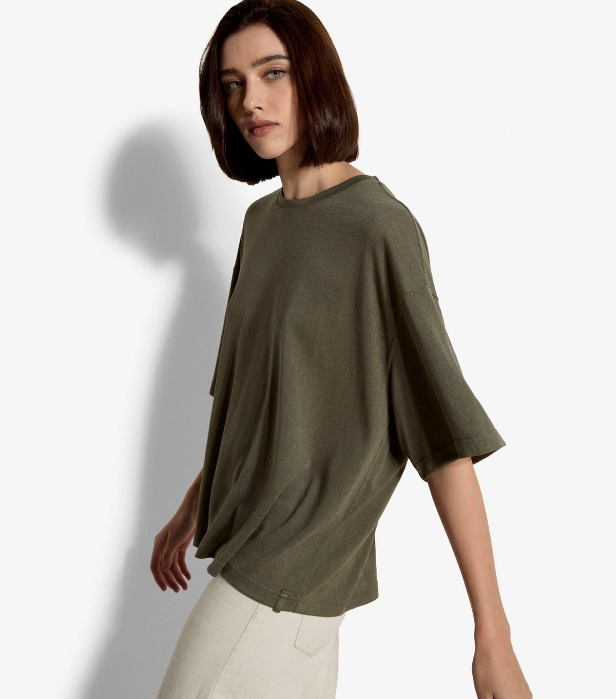 Apricot Women's Dark Khaki Oversized Crew Neck T-Shirt Apricot New Look - 4