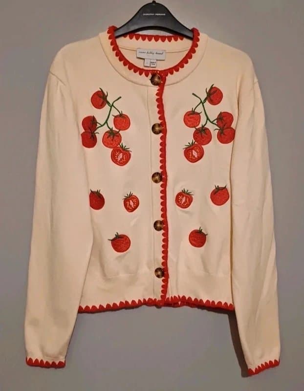 Never Fully Dressed Never Fully Dressed Cream Embroidered Cardigan- size L (14/16)