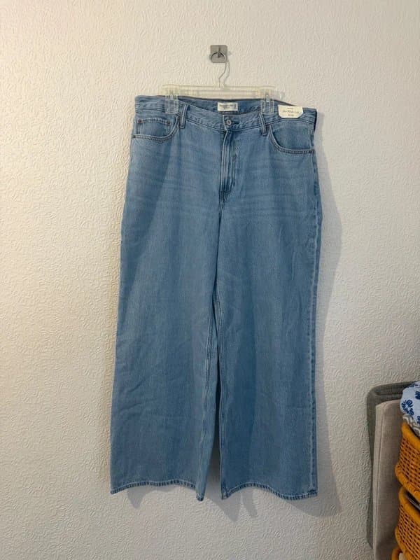 Abercrombie & Fitch Abercrombie & Fitch jeans size 16