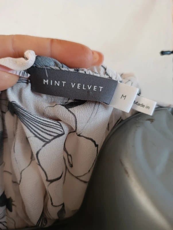 Mint Velvet Mint Velvet Floral Boho Blouse Top UK M Monochrome Balloon Sleeve Floaty Spring Summer