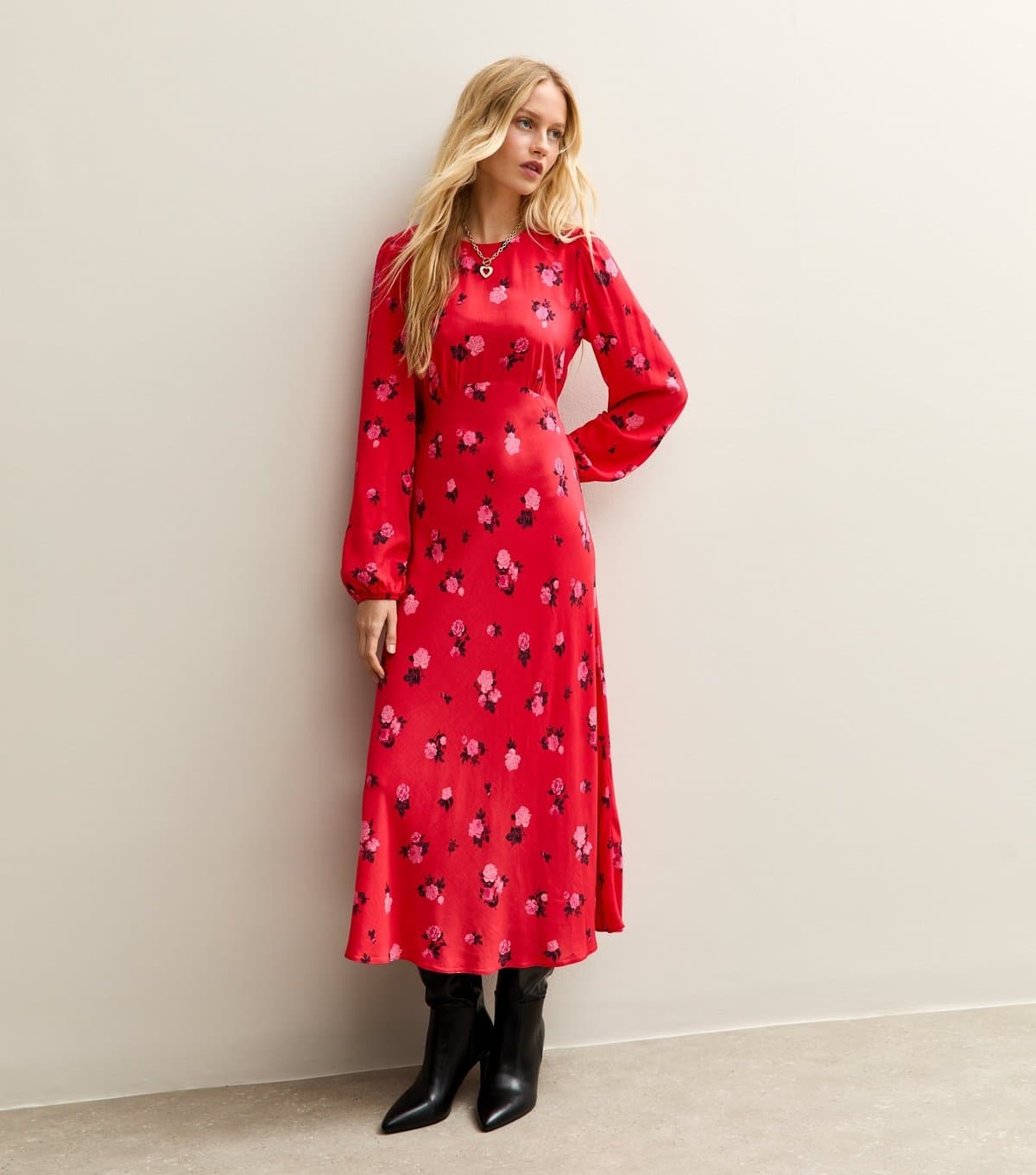 New Look Women's Red Rose Print Midi Dress New Look