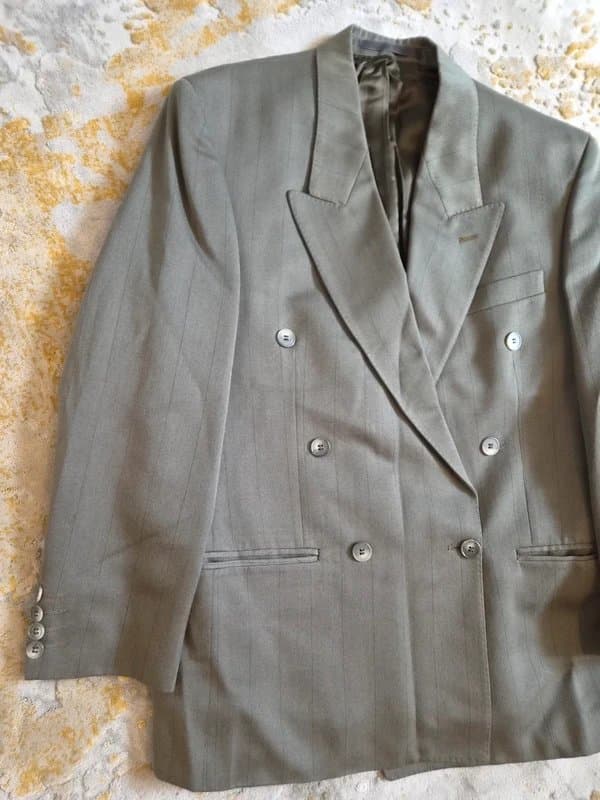 The Centaur Vintage 1980's suit set