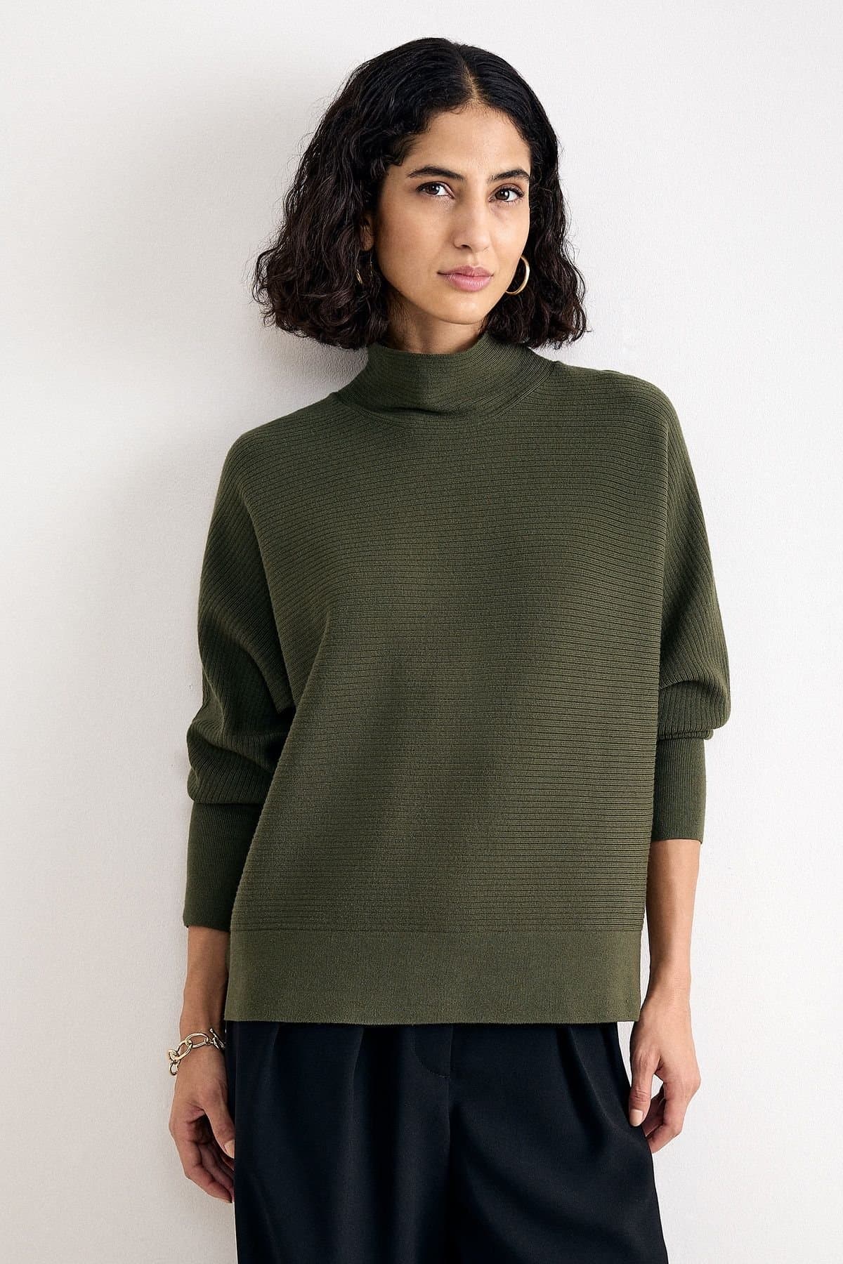 Phase Eight Phase Eight Women's Masha Batwing Jumper in Dark Olive