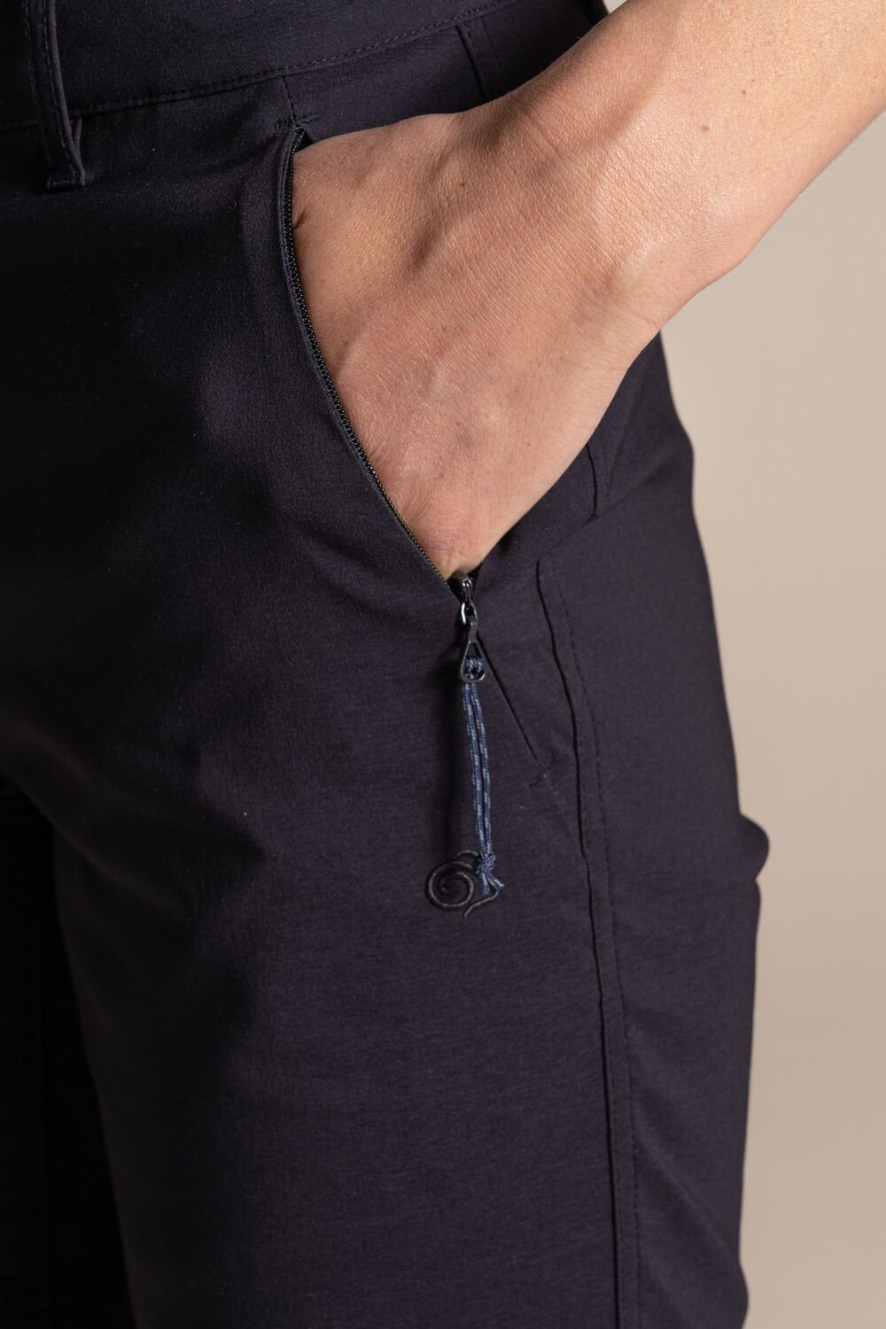 Craghoppers Craghoppers Women's Kiwi Pro III Water Repellent Anti-Insect Shorts in Dark Navy - 4