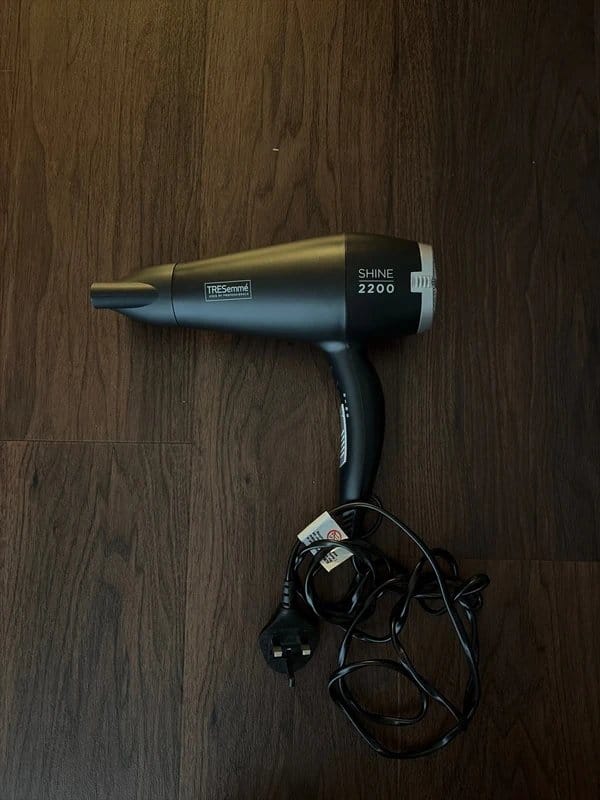TRESemmé TRESemmé Hairdryer - 1