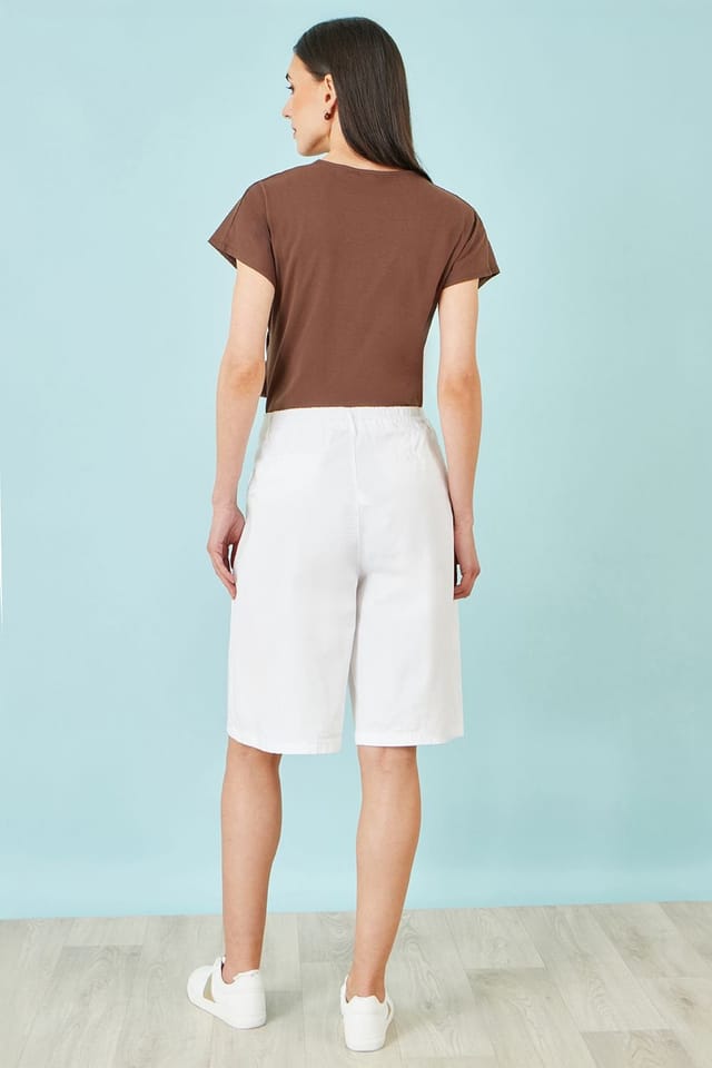 Yumi Yumi Women's Cotton Bermuda Shorts in White - 3