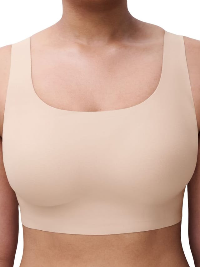 Chantelle Chantelle Women's SoftStretch Power Lounge Bra in Beige - 3