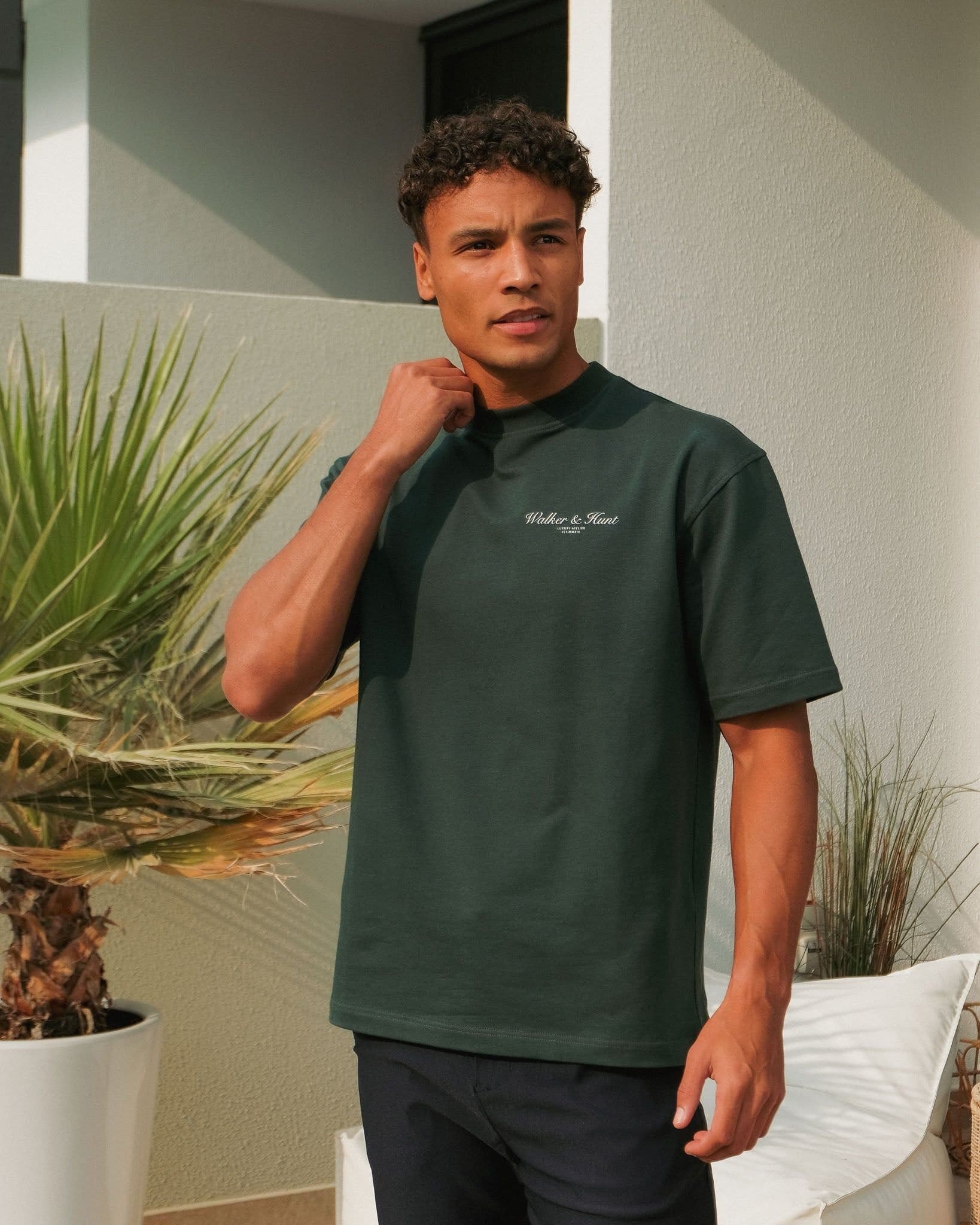 Walker & Hunt Walker & Hunt Men's Atelier' Tee in Dark Green - 4