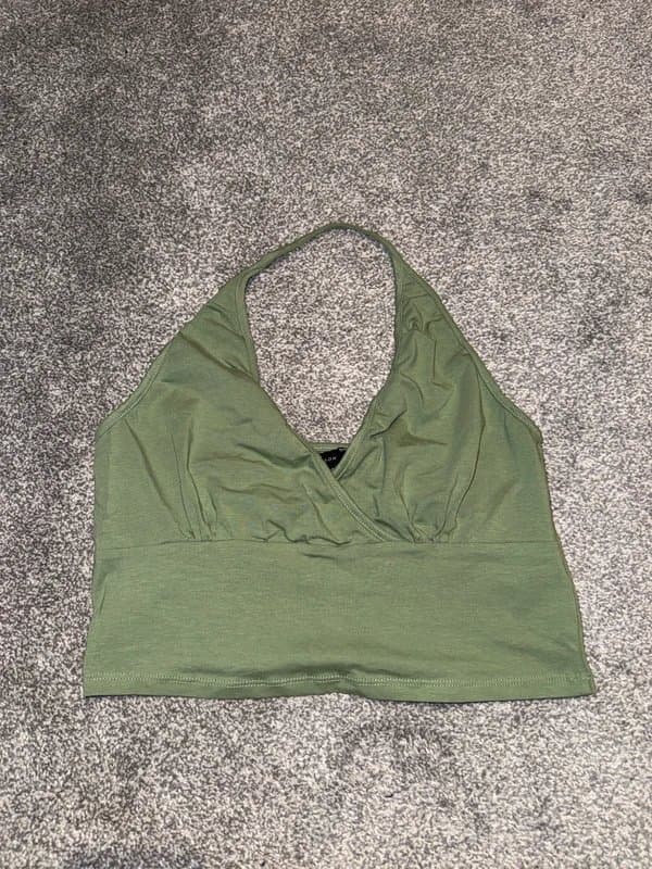 New Look New Look halter neck cropped tank