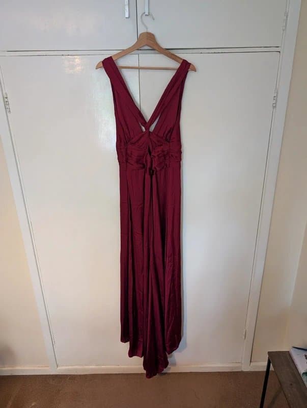 Ever Pretty Ever Pretty Red satin long evening dress UK 16.
