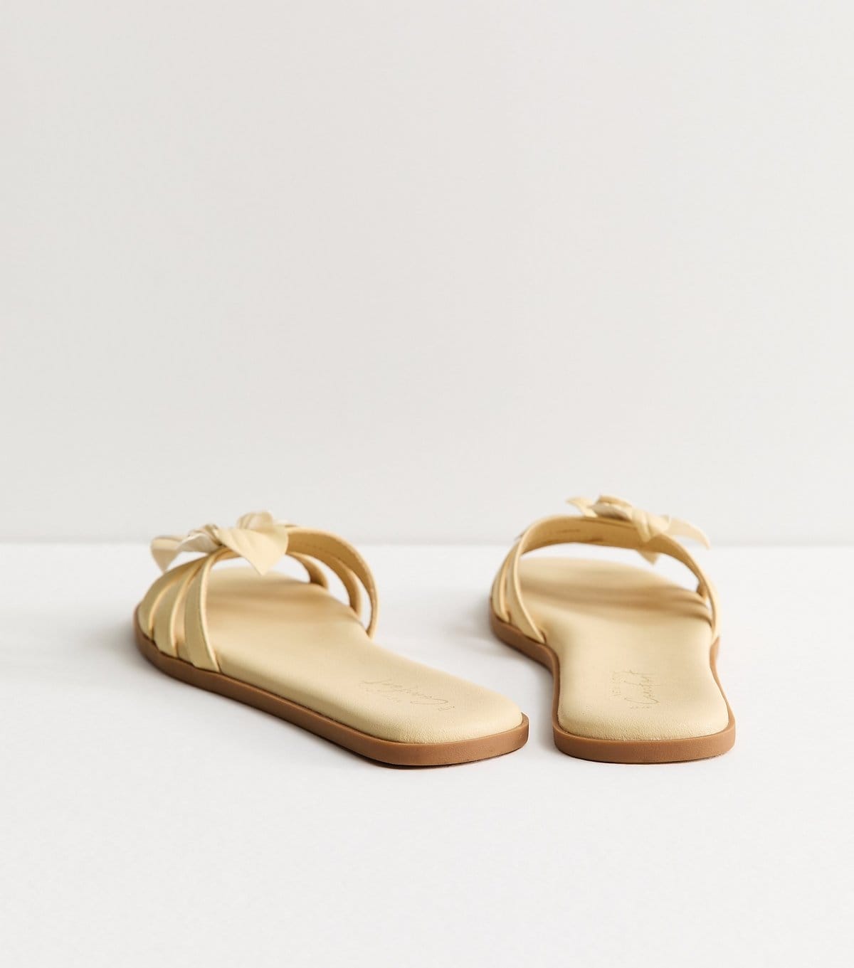 New Look Women's Light Yellow Flower Detail Flat Mules Vegan New Look - 4