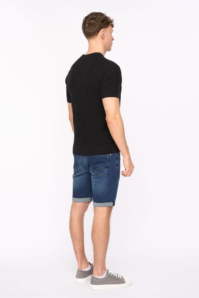 Duck&Cover Duck&Cover Men's Littleton Textured Knit T-Shirt with Ribbed Trims in Black - 3