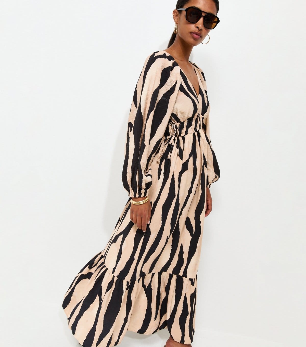 Women's Brown Abstract Print V-Neck Smock Midi Dress New Look