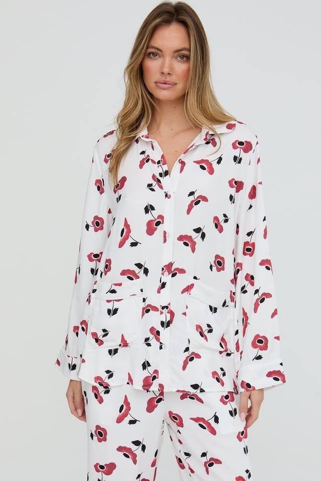 Lily and Lionel Lily and Lionel Women's Evie Long Sleeve Poppy Print Pyjama Set In Cream - 2