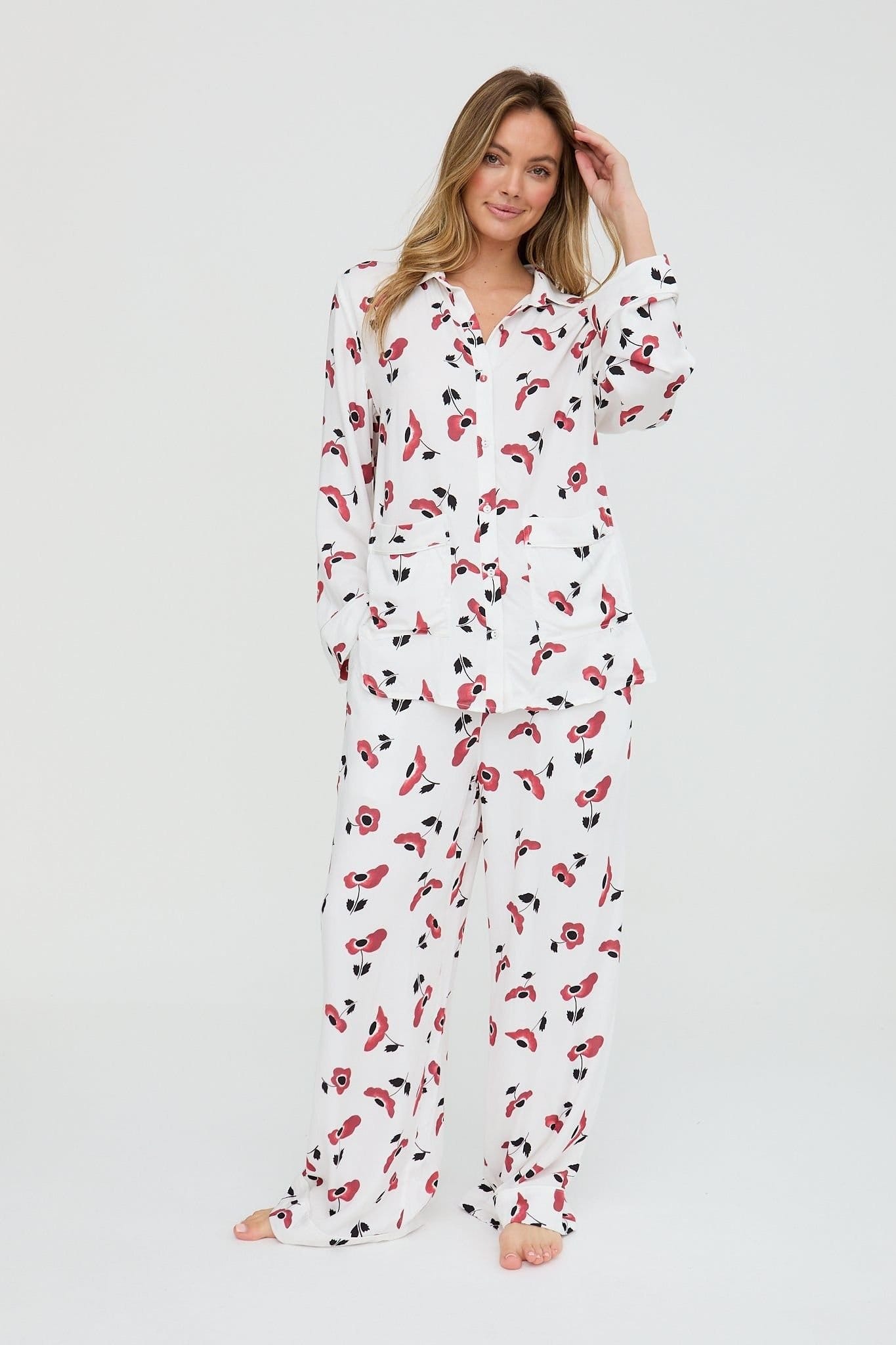 Lily and Lionel Lily and Lionel Women's Evie Long Sleeve Poppy Print Pyjama Set In Cream - 4