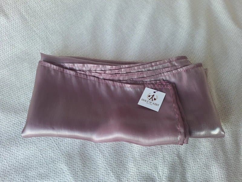 Seals of Kent Women’s Seals of Kent Pink Solid Satin Silk Rectangle Scarf / Shawl