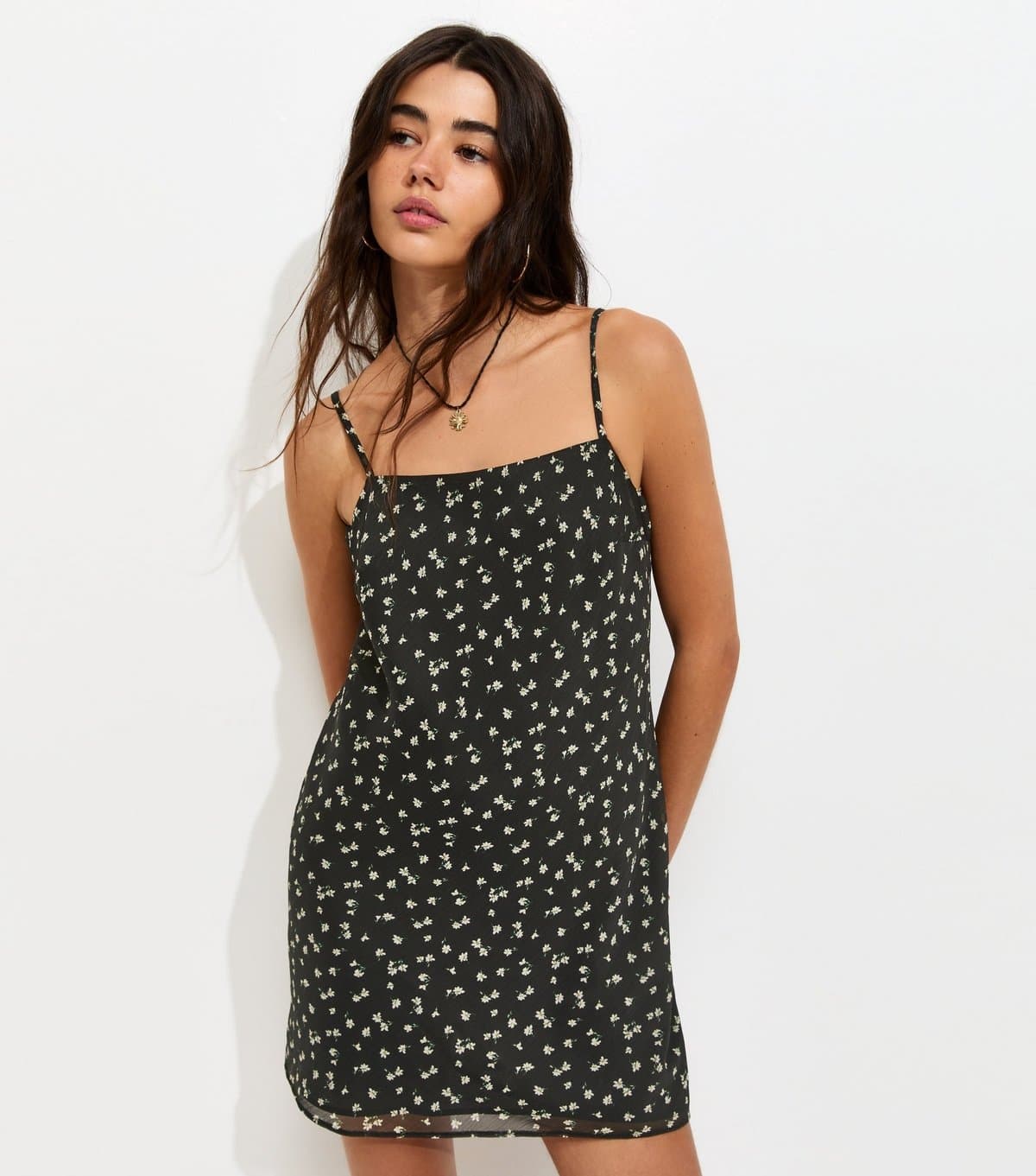 New Look Women's Black Ditsy Print Crinkle Texture Mini Dress New Look