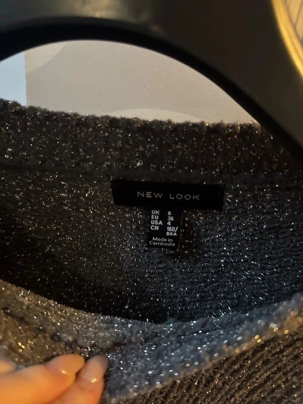 New Look Slightly cropped sparkly knitted jumper