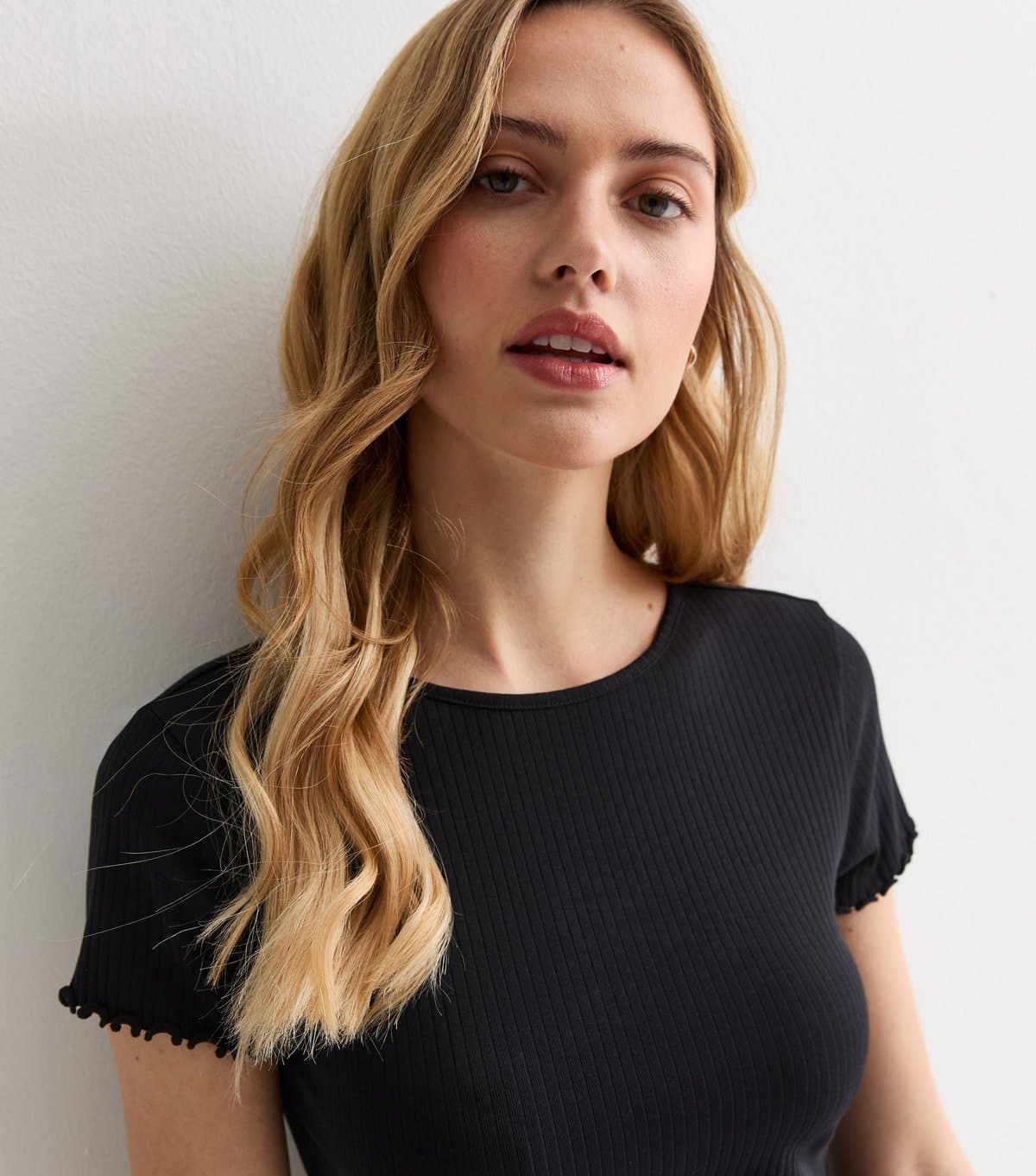 New Look New Look Black Ribbed Frill-Trim T-Shirt