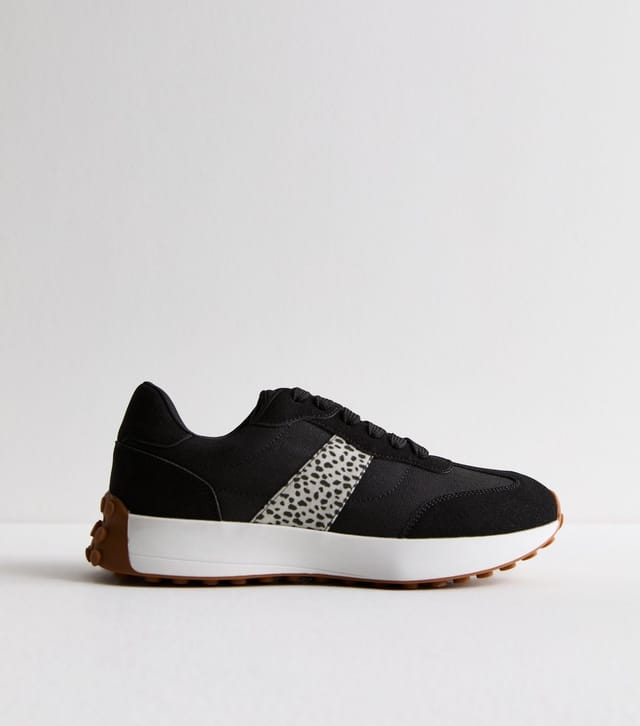 New Look Women's Black Leopard Print Panel Suedette Trainers New Look - 3
