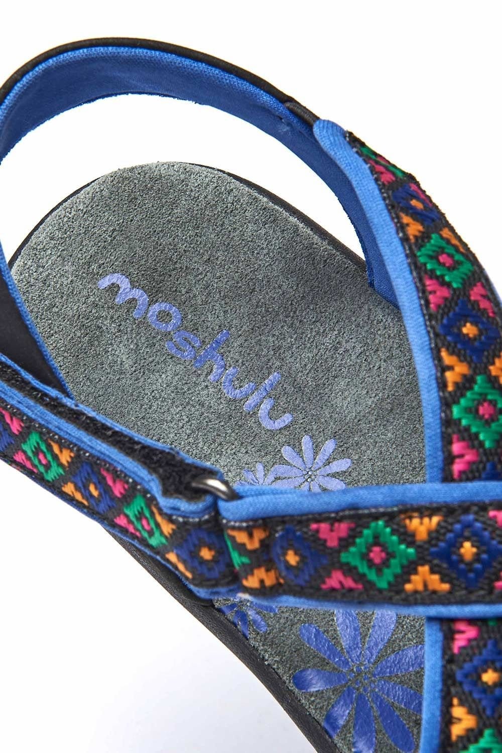Moshulu Moshulu Women's 'Teign' Adjustable Activity Sandals in Black - 4